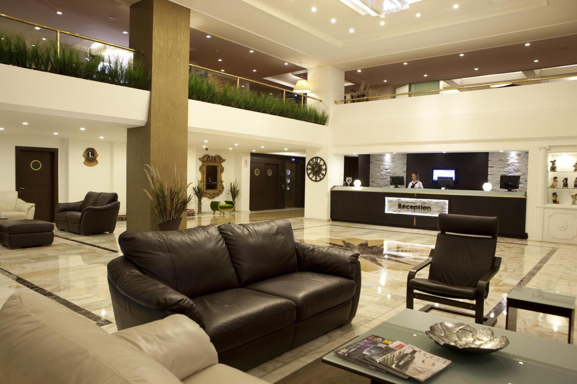Susuzlu Atlantis Hotel İzmir Exterior foto