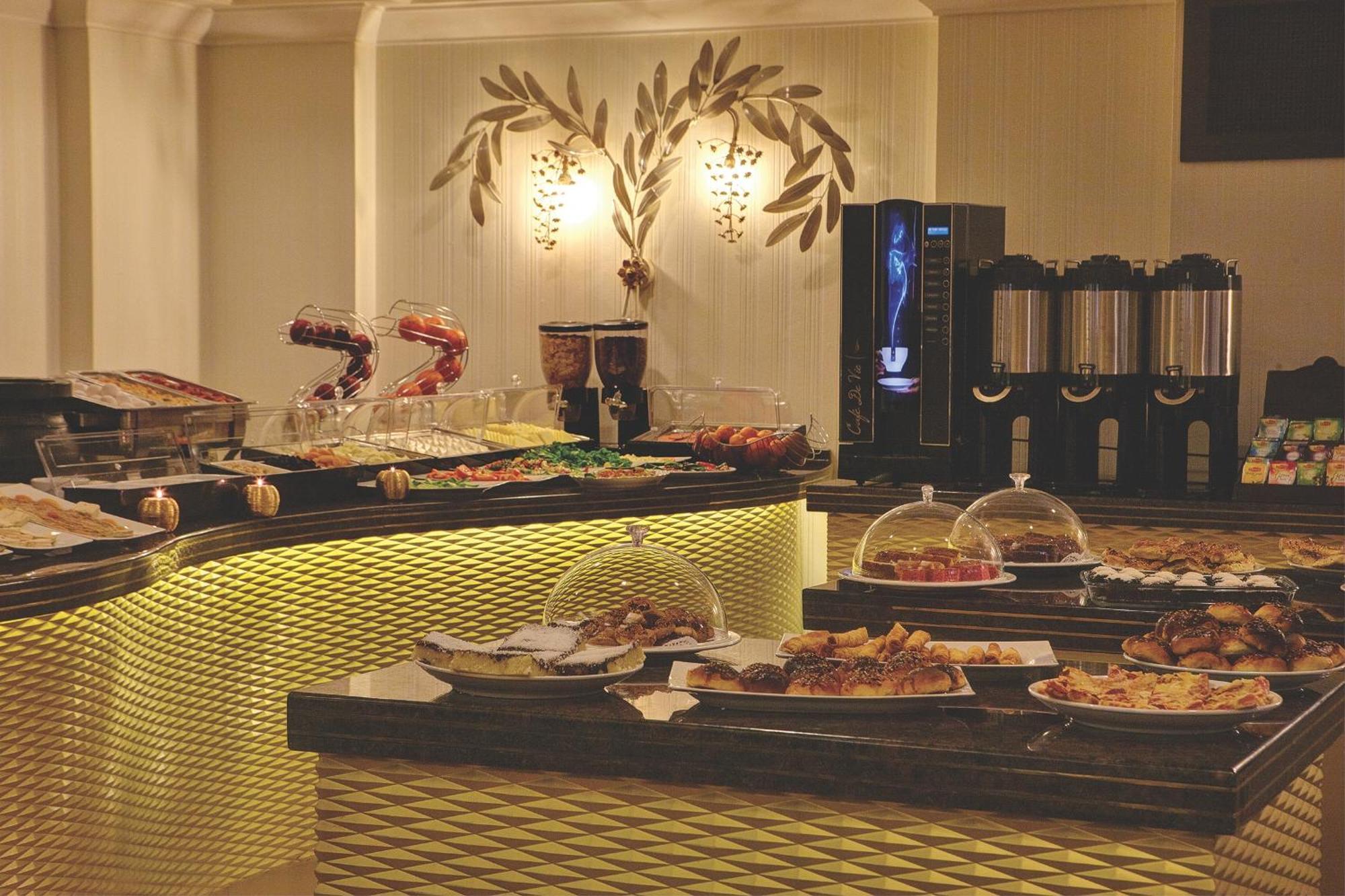 Susuzlu Atlantis Hotel İzmir Exterior foto